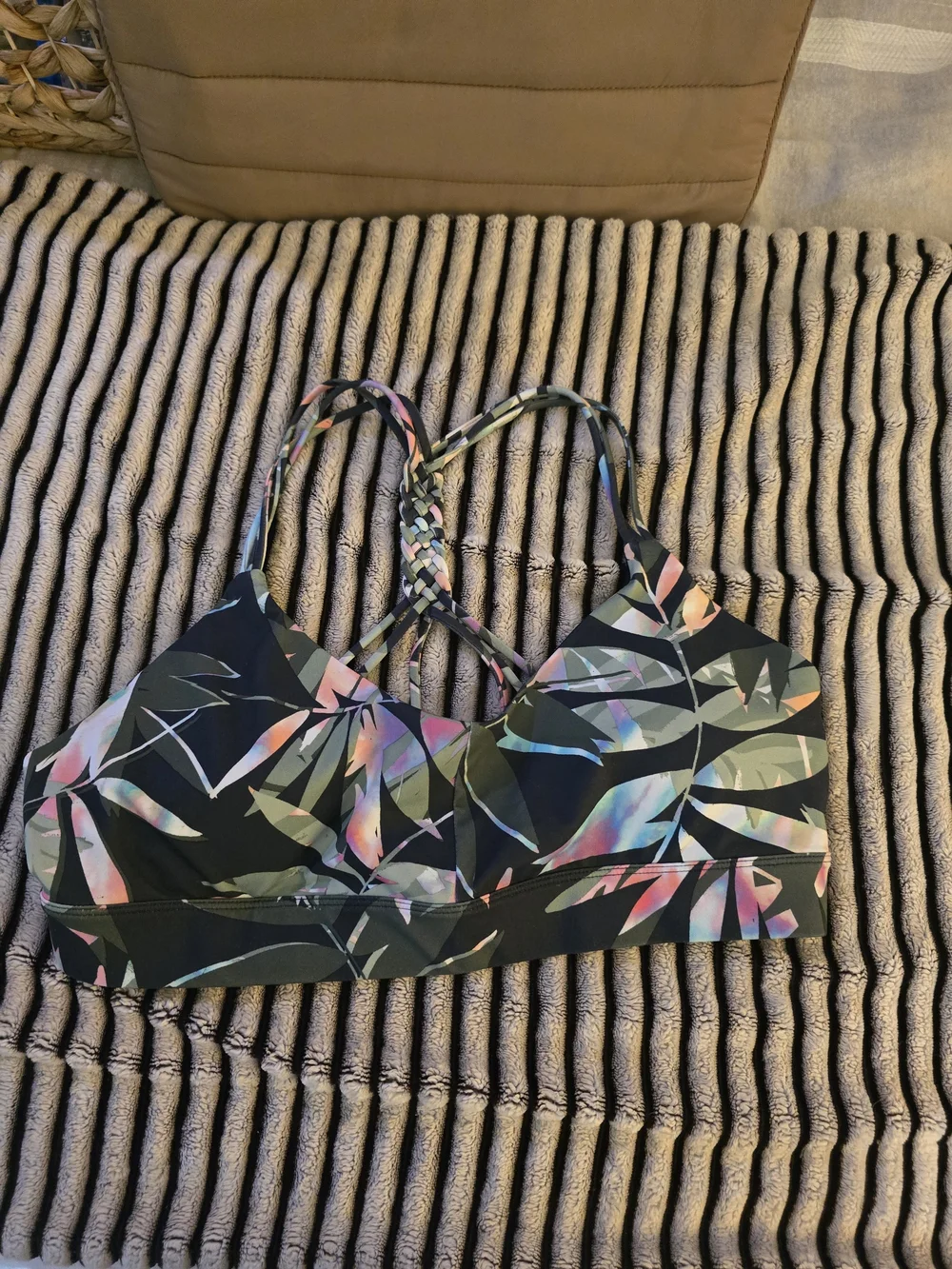 JoyLab Tropical Leaf Print Strappy Sports Bra